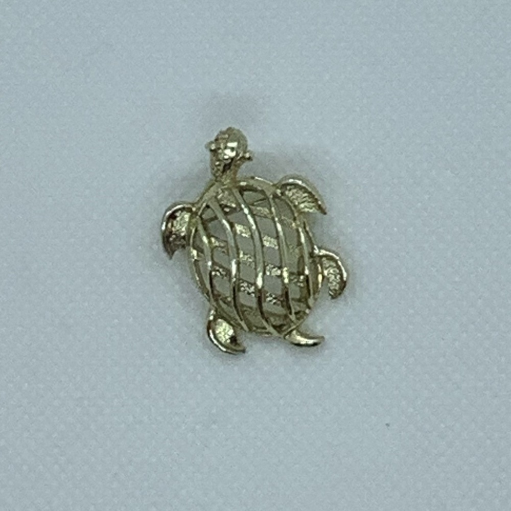 Signed Gerry’s Sea Turtle Brooch